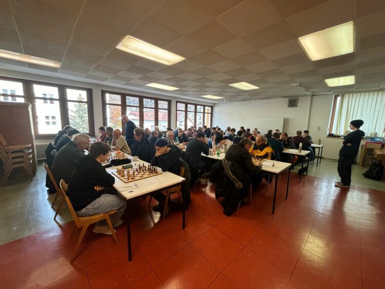 Landesliga-Auftakt in Jenbach