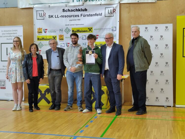 Zug um Zug zum Erfolg – Tirols Schachtalente glänzen in Fürstenfeld