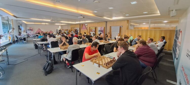 Österreichs Schachelite versammelt sich bei der Schnellschach-Staatsmeisterschaft 2025 in Innsbruck