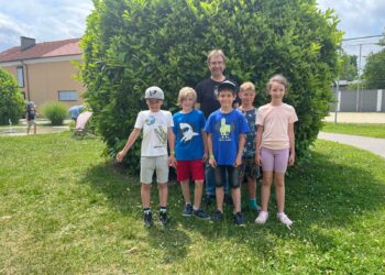 Tirols jüngste Schachspielerinnen und Schachspieler halten mit Österreichs Elite sehr gut mit