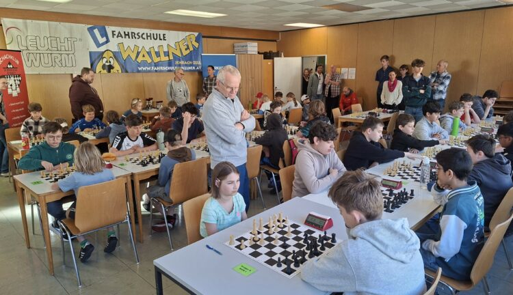 Jugendschachrallye Tirol machte Station in Jenbach