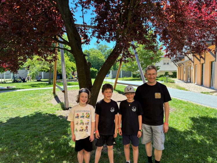 Starke Tiroler halten mit Österreichs Schachelite im U10 – Bewerb mit.
