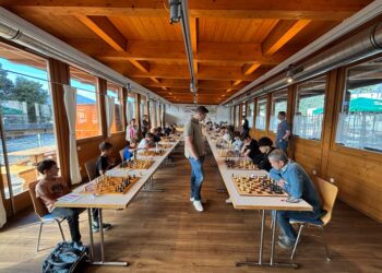 Simultanturnier gegen GM Dominik Horvath